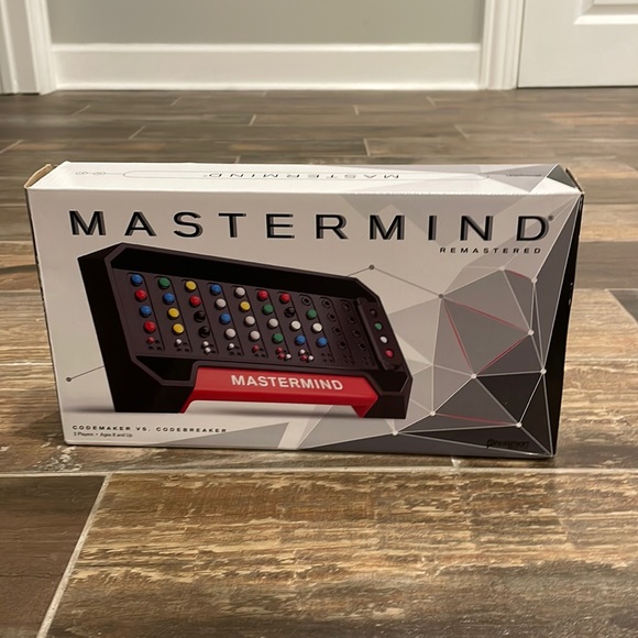 Already opened Mastermind game - Picture 1 of 3